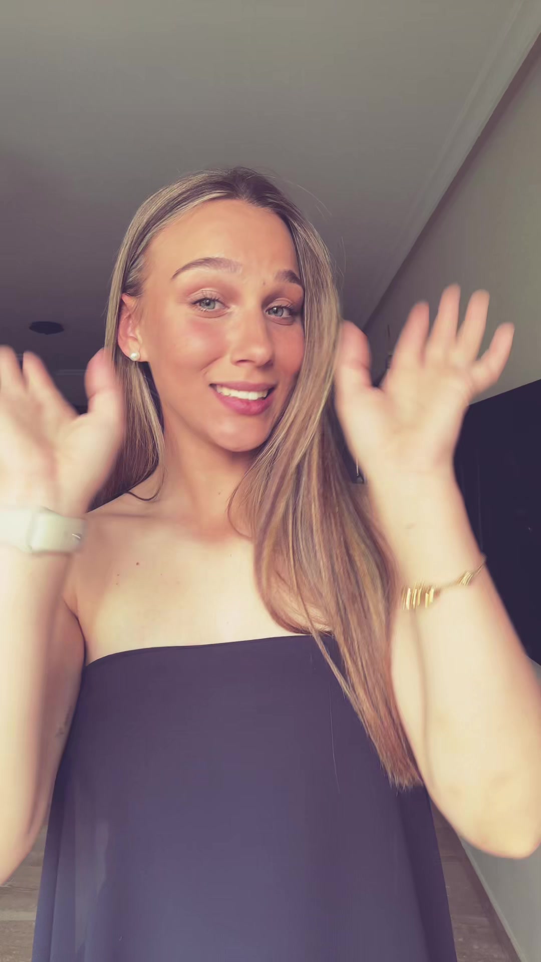 @Laurita