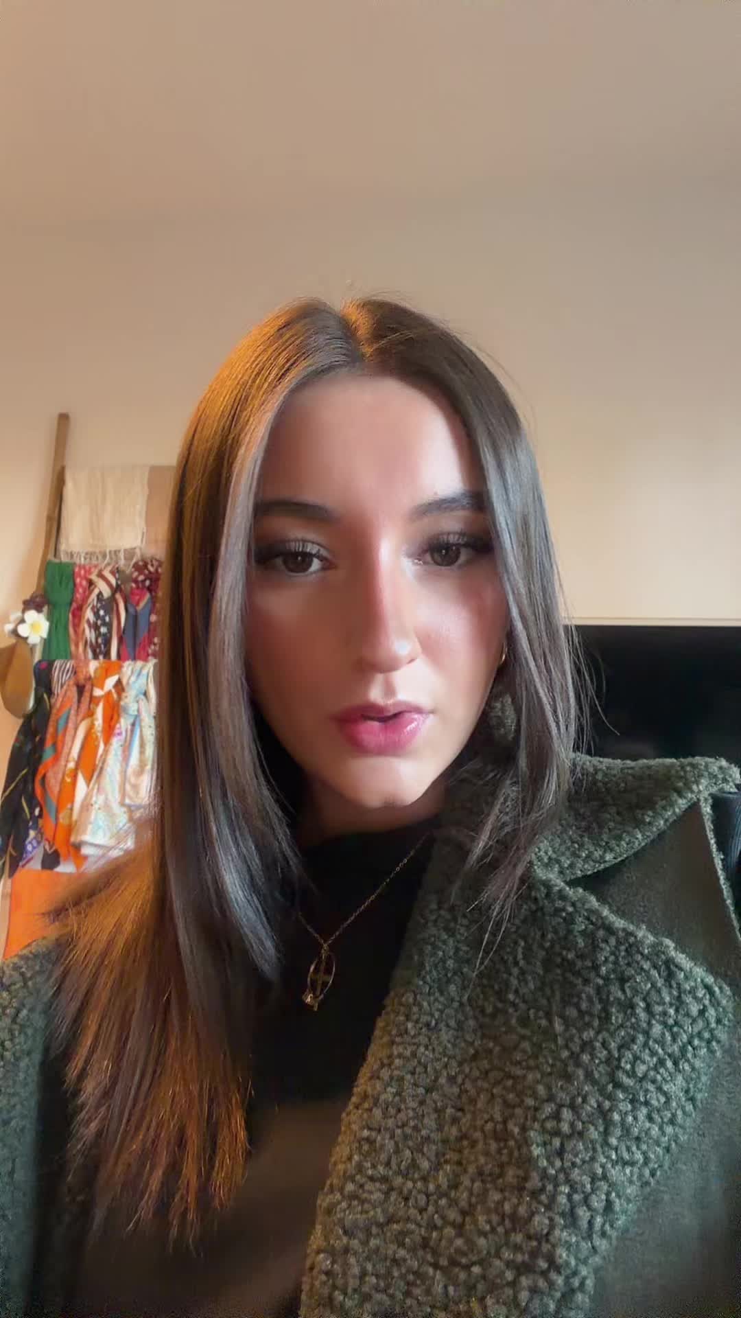 @𝐀𝐧𝐚𝐞𝐥𝐥𝐞