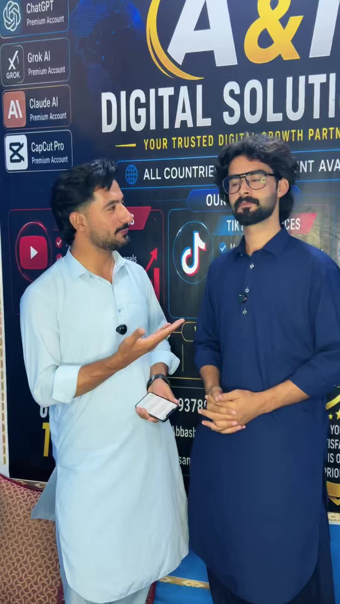 @TravelwithAbbas
