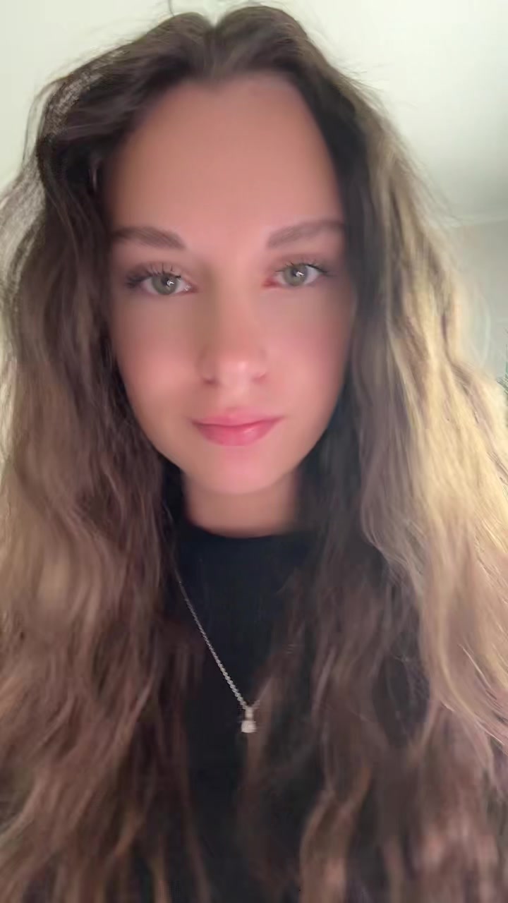 @vika👧🏽