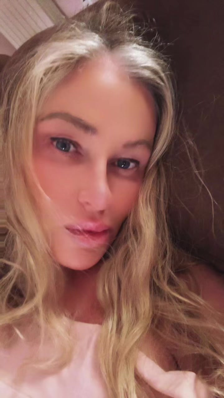 @Eva Eva