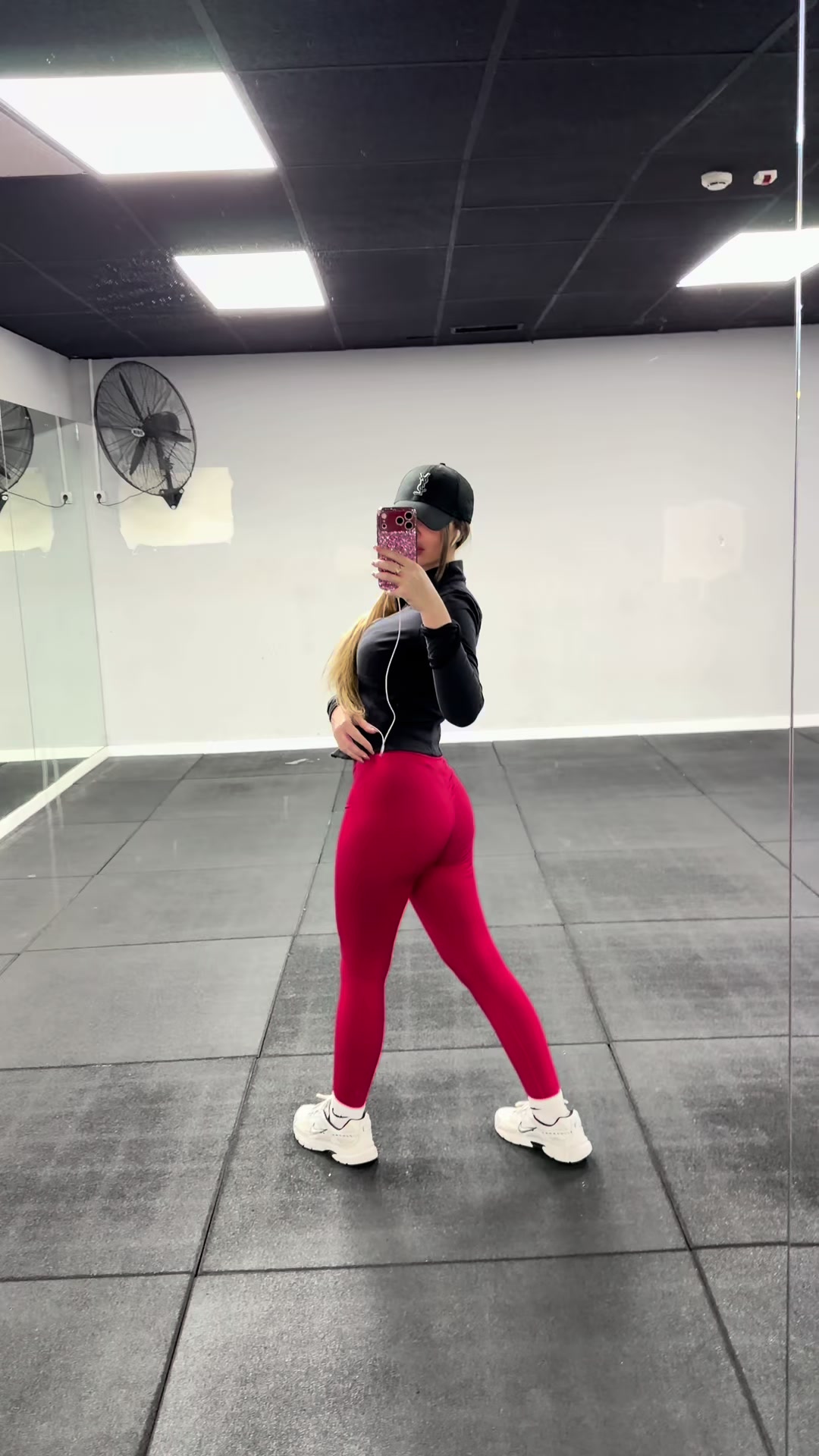@martadelaarada