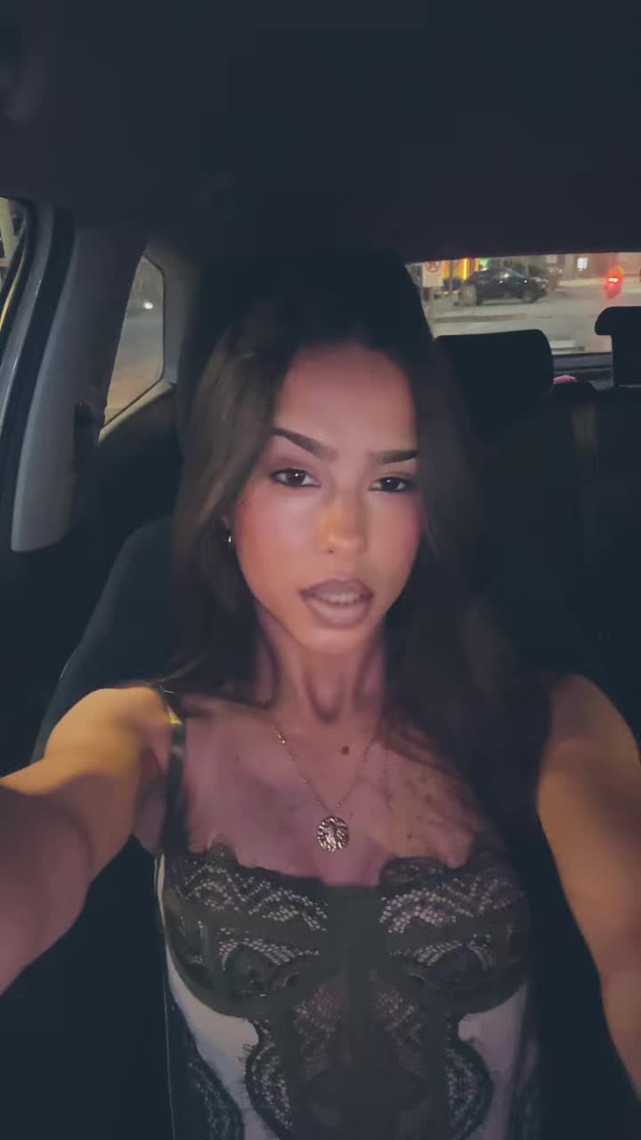 @macaareena18_