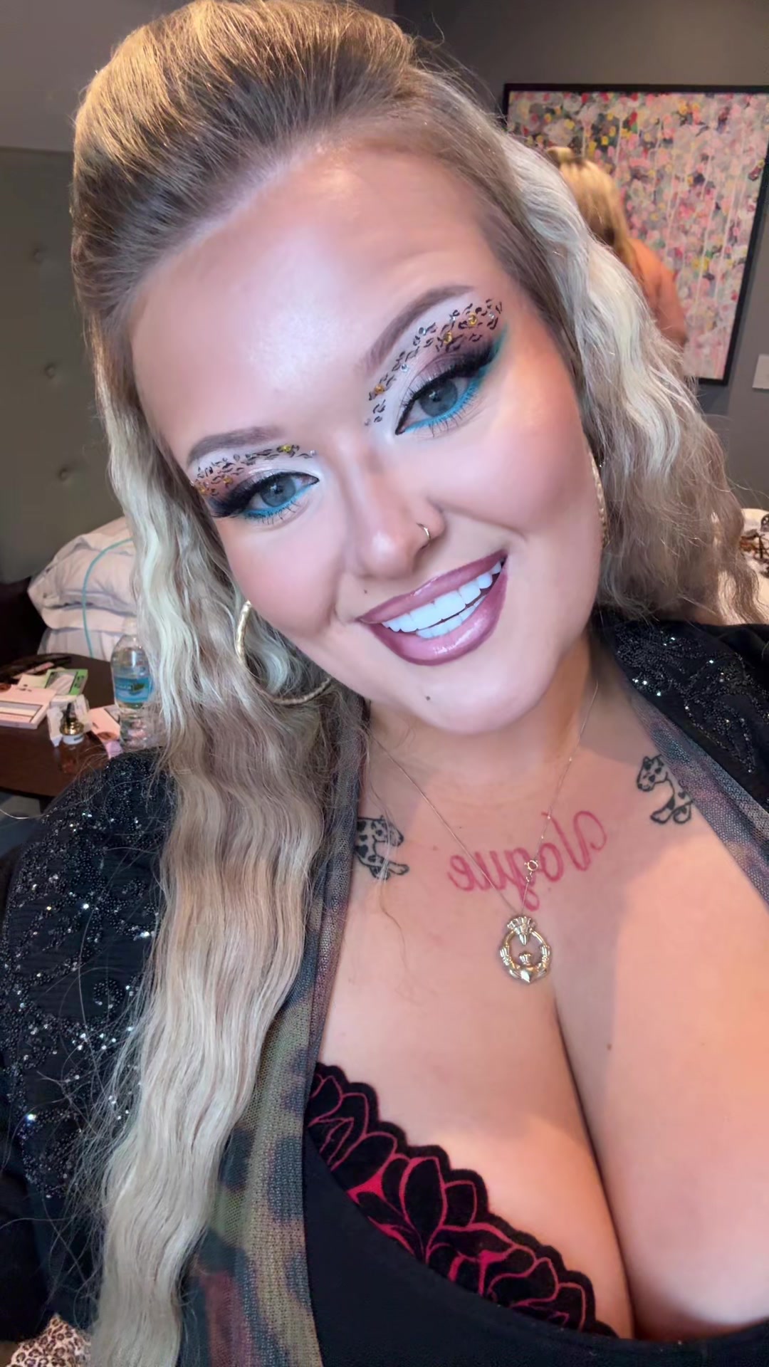 @lianesworldxo