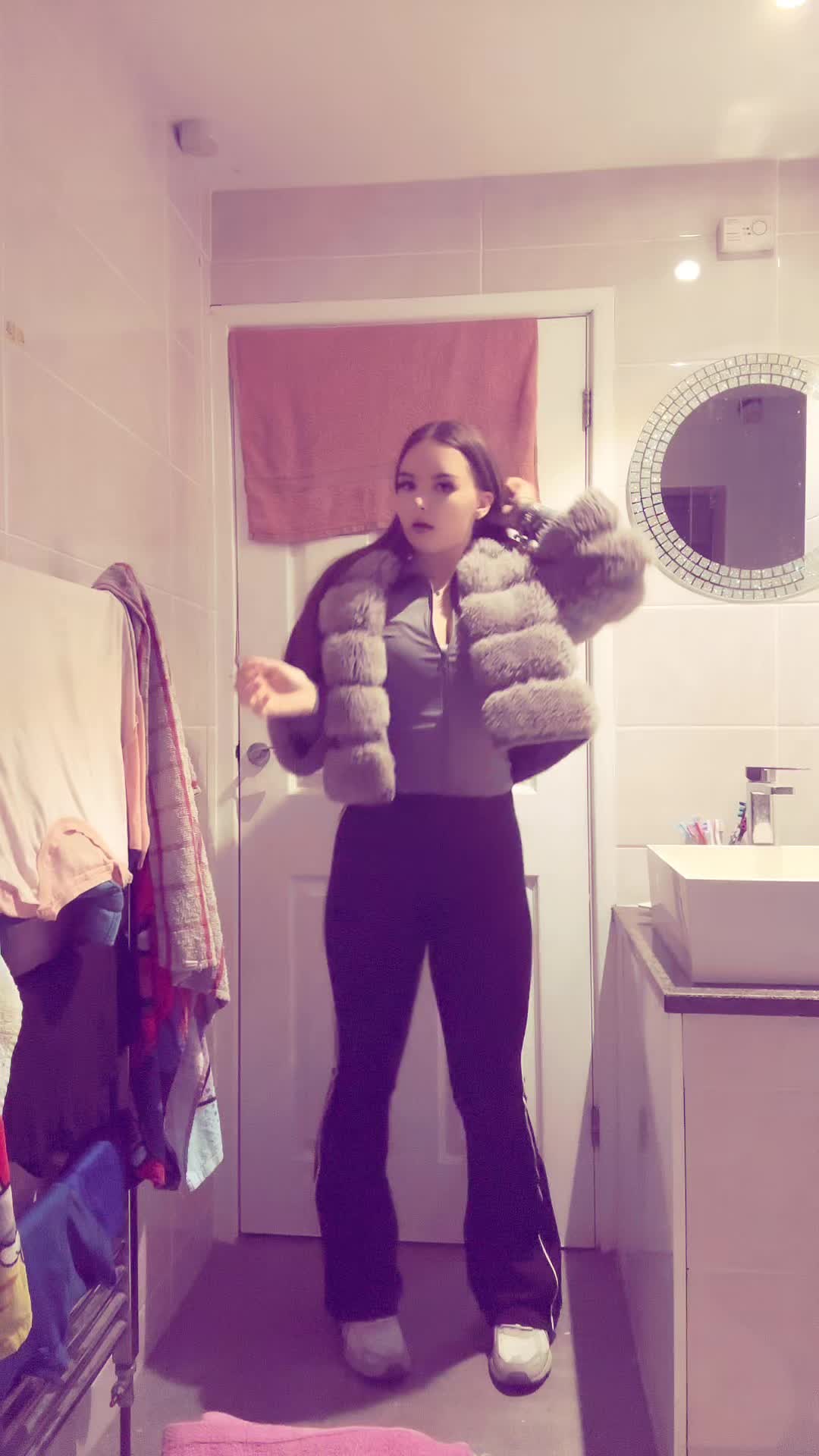 @𝓁ℯ𝒾𝑔𝒽𝒶🎀