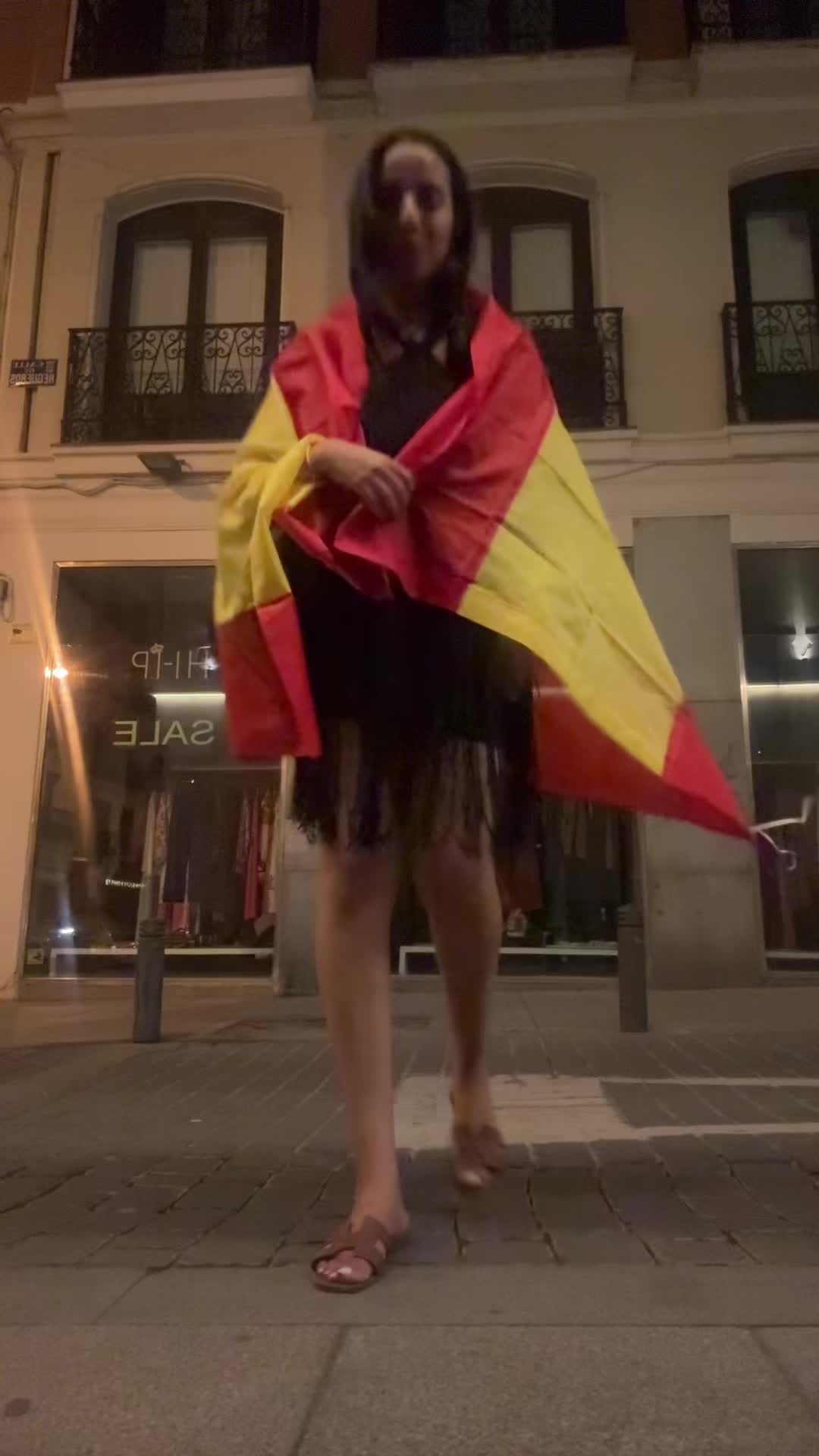 @Nouni