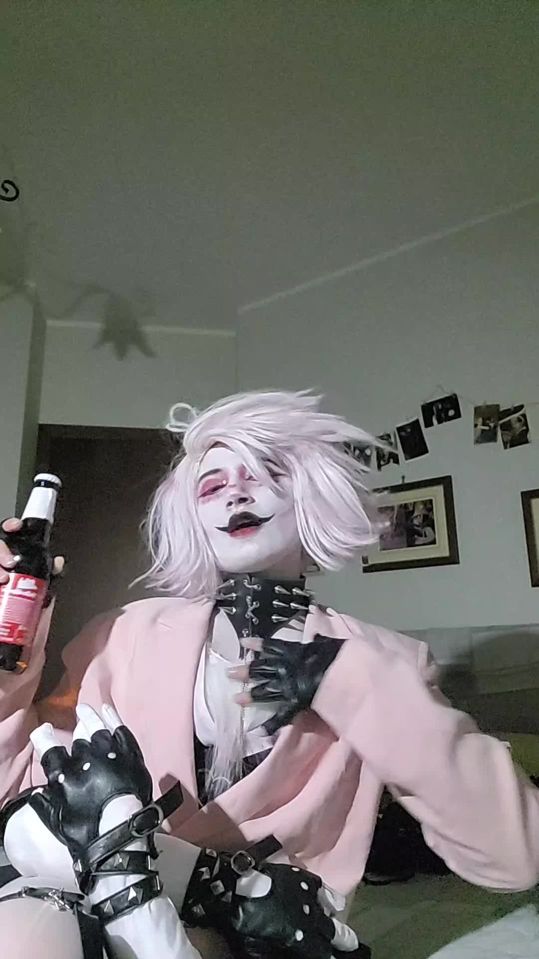 @Alex._