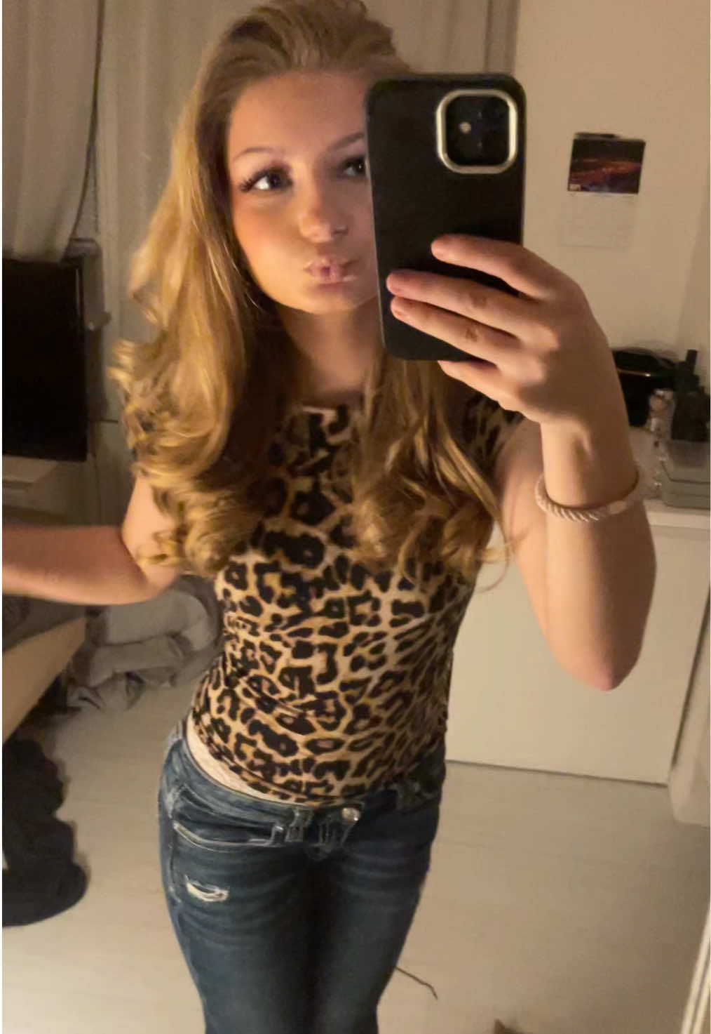 @𝓐𝓵𝓶𝓪 𝓑𝓵𝓪𝓭