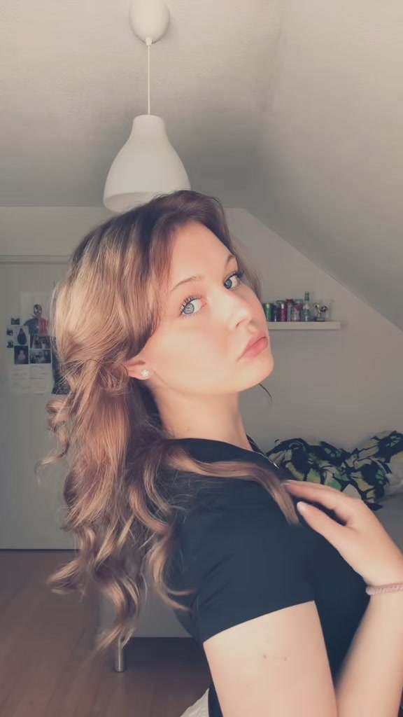 @𝒩ℯ𝓁𝓁𝒾