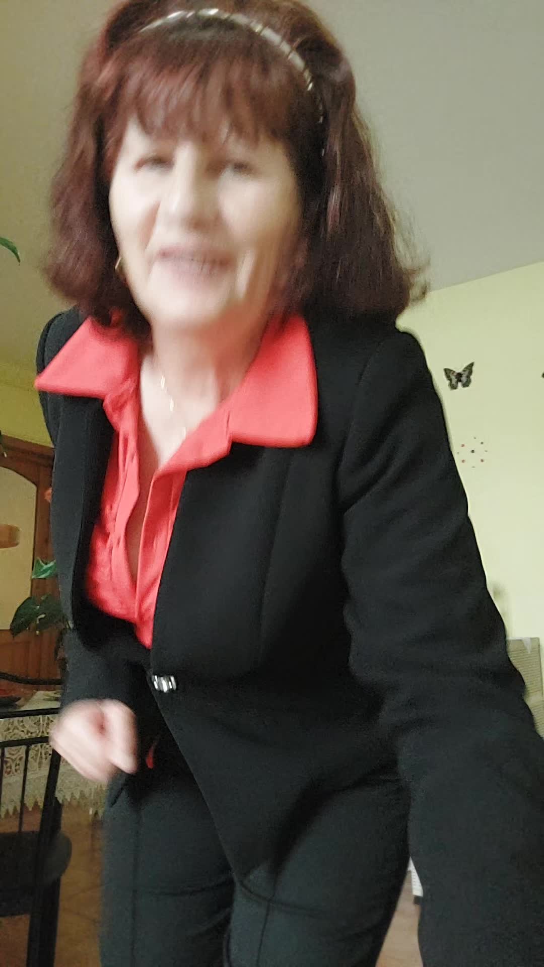 @Nina Cozma