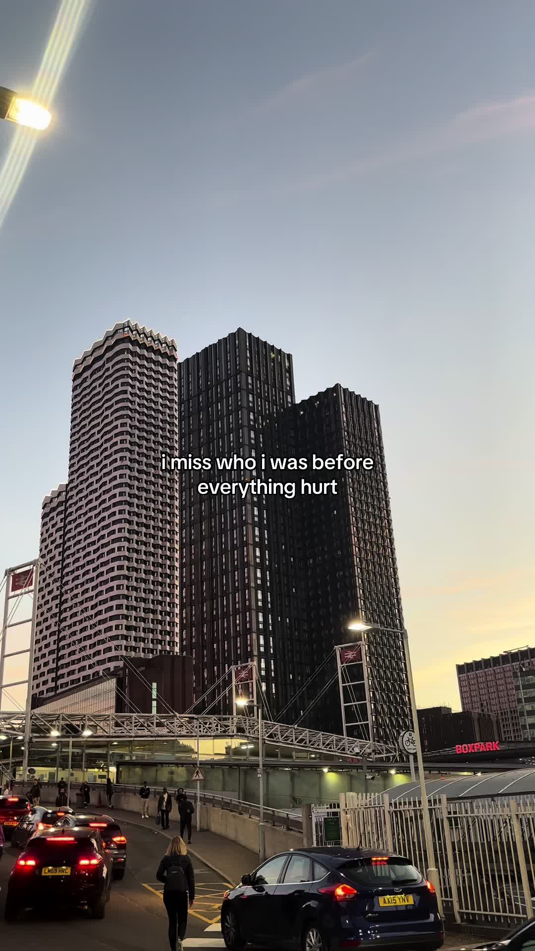 @MoOD.Words