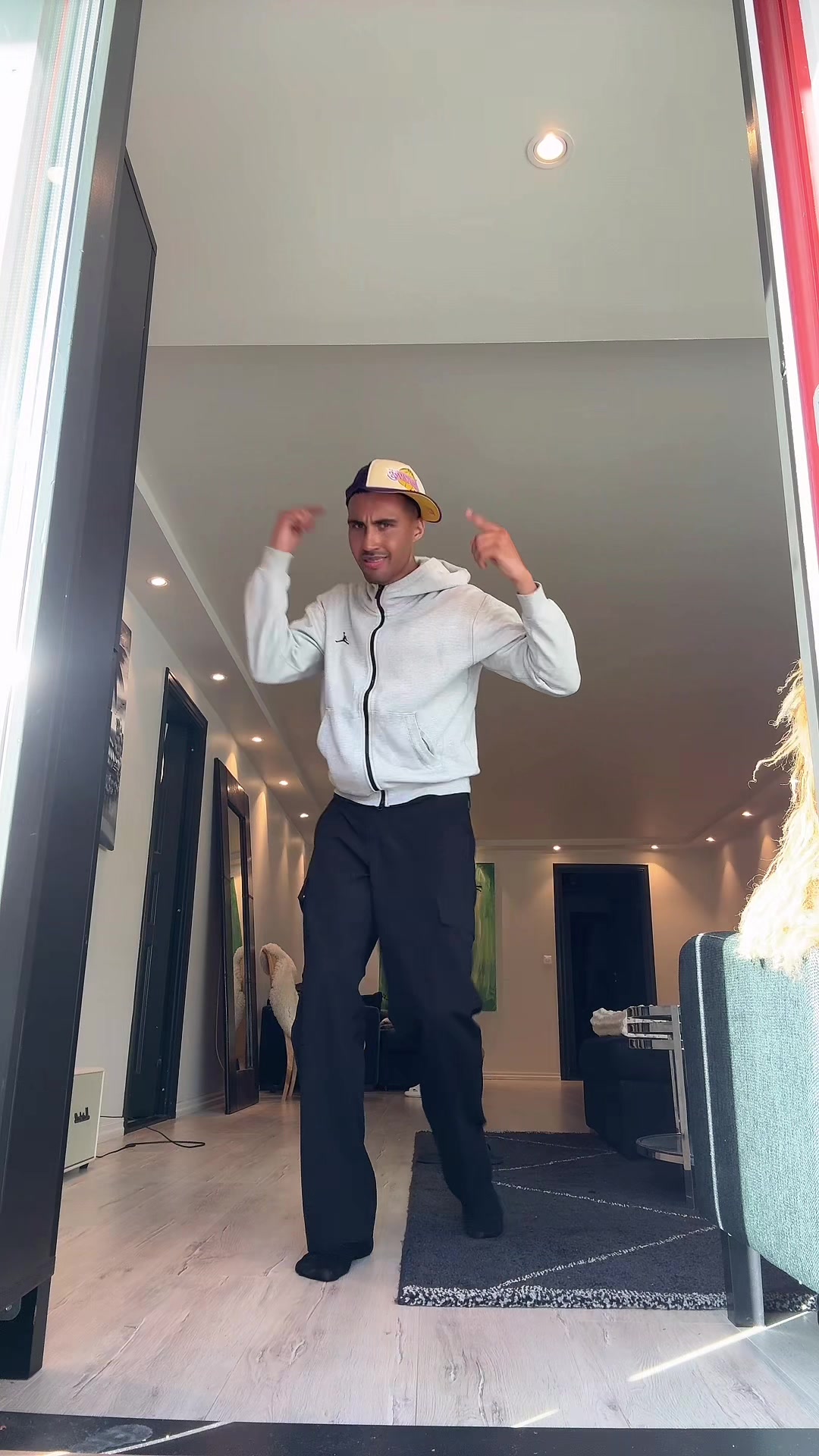 @DANIEL🦎