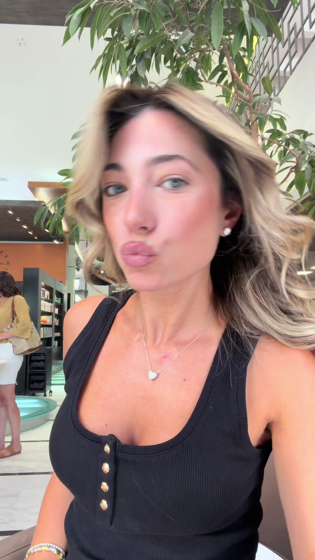 @Dora Katsikogianni