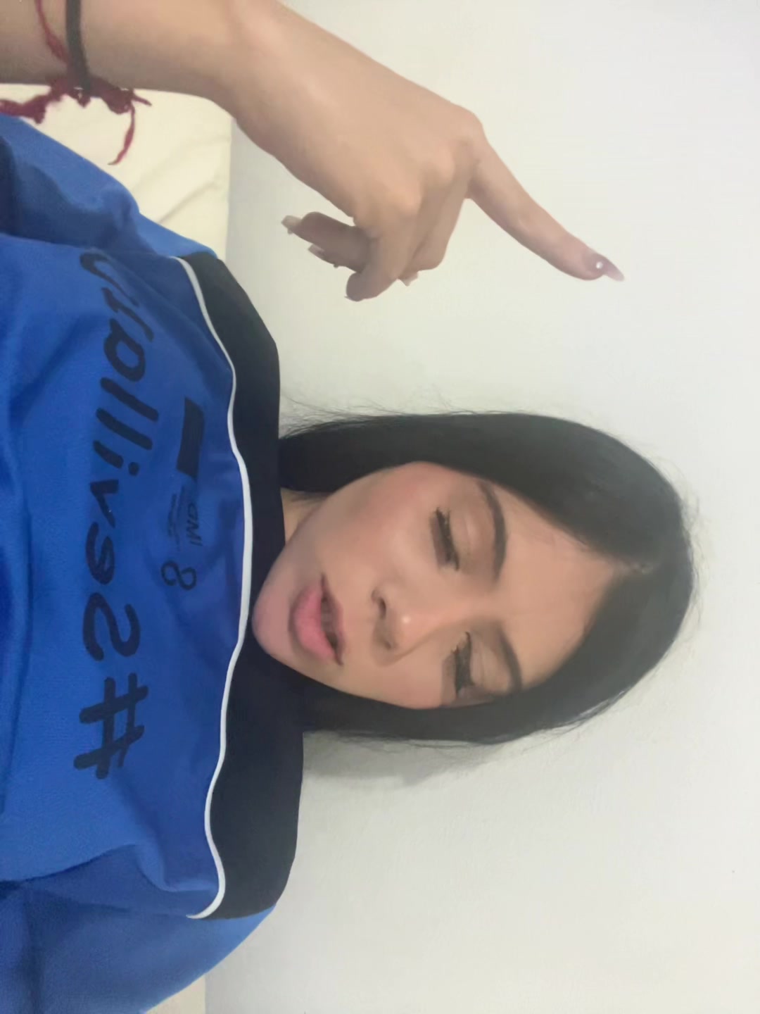@Xd_.
