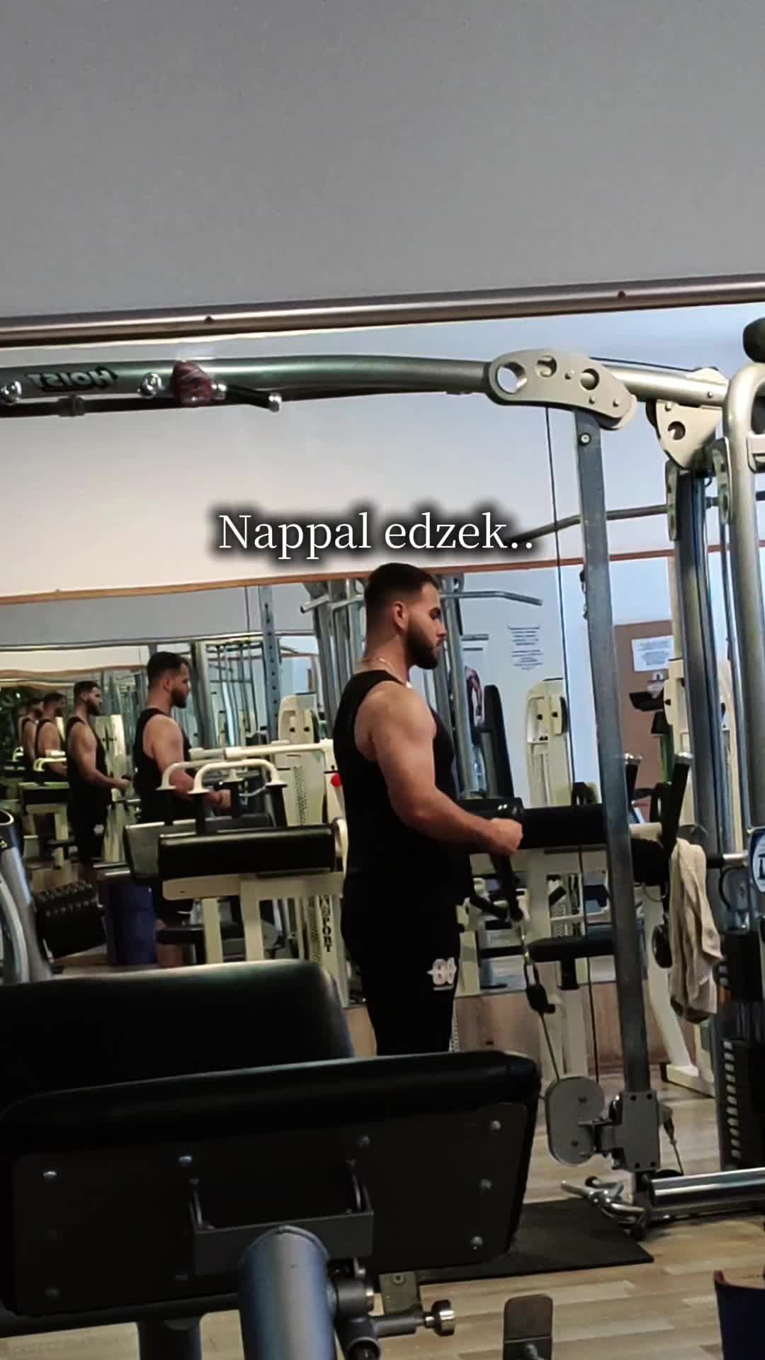 @Szeby001