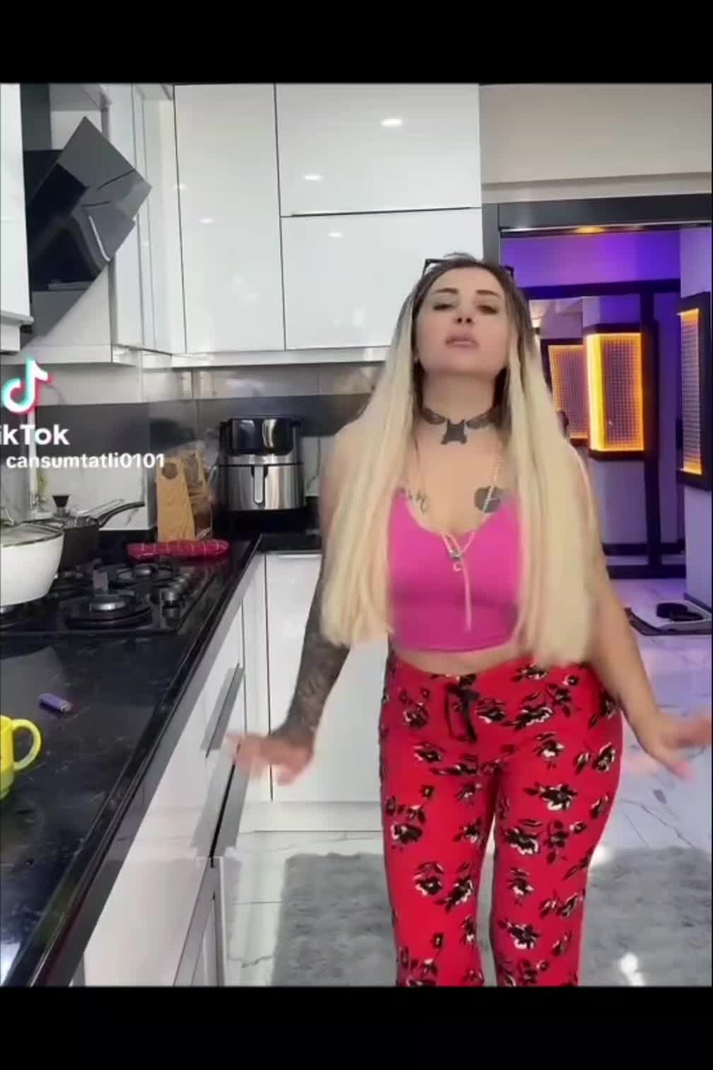 @aşkokuşko