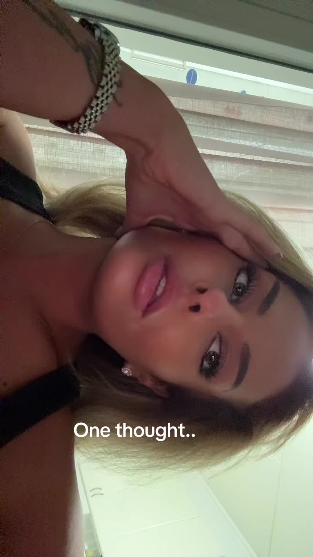@adoraa.sa