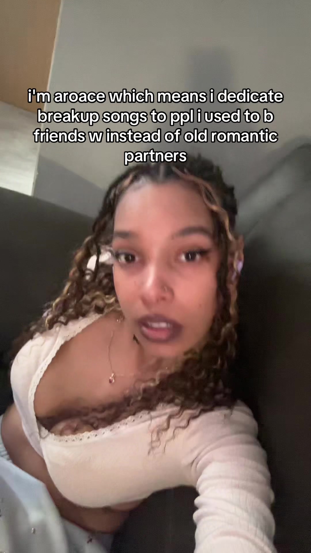 @asexualbarbie