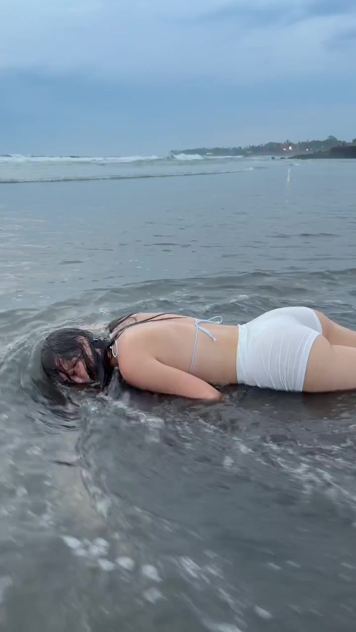 @Loiloicherry