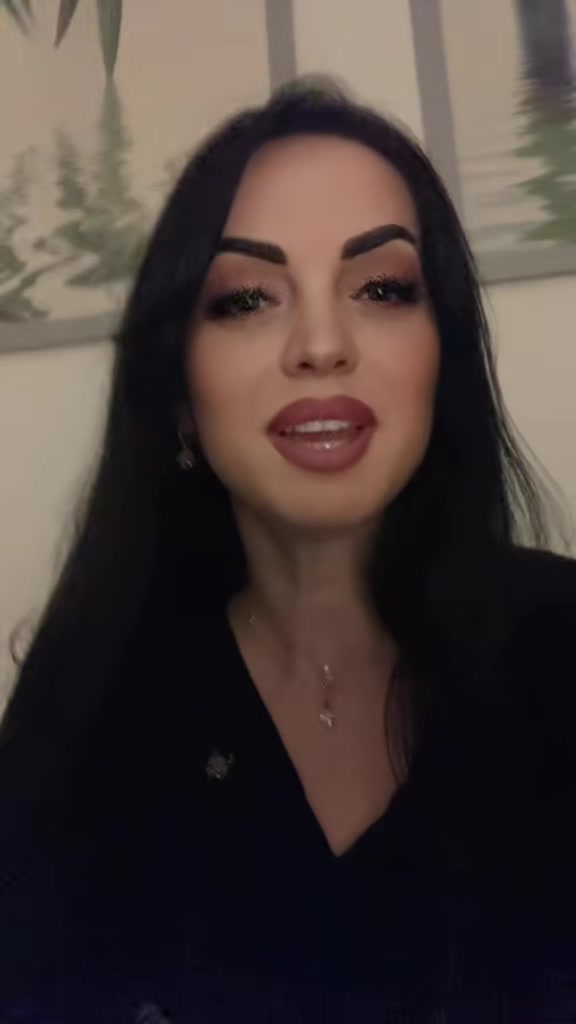 @Alina Elena156