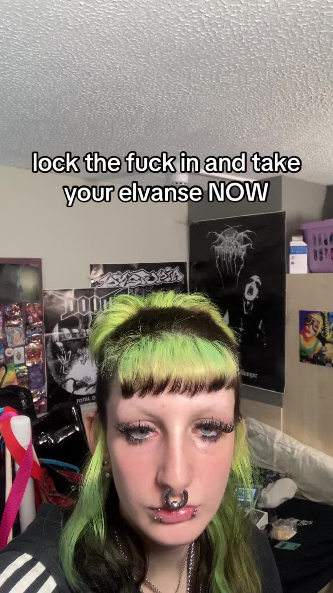 @sj ♫⃠