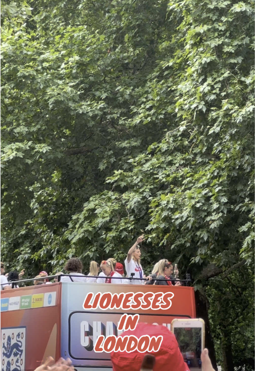 @londonparade_