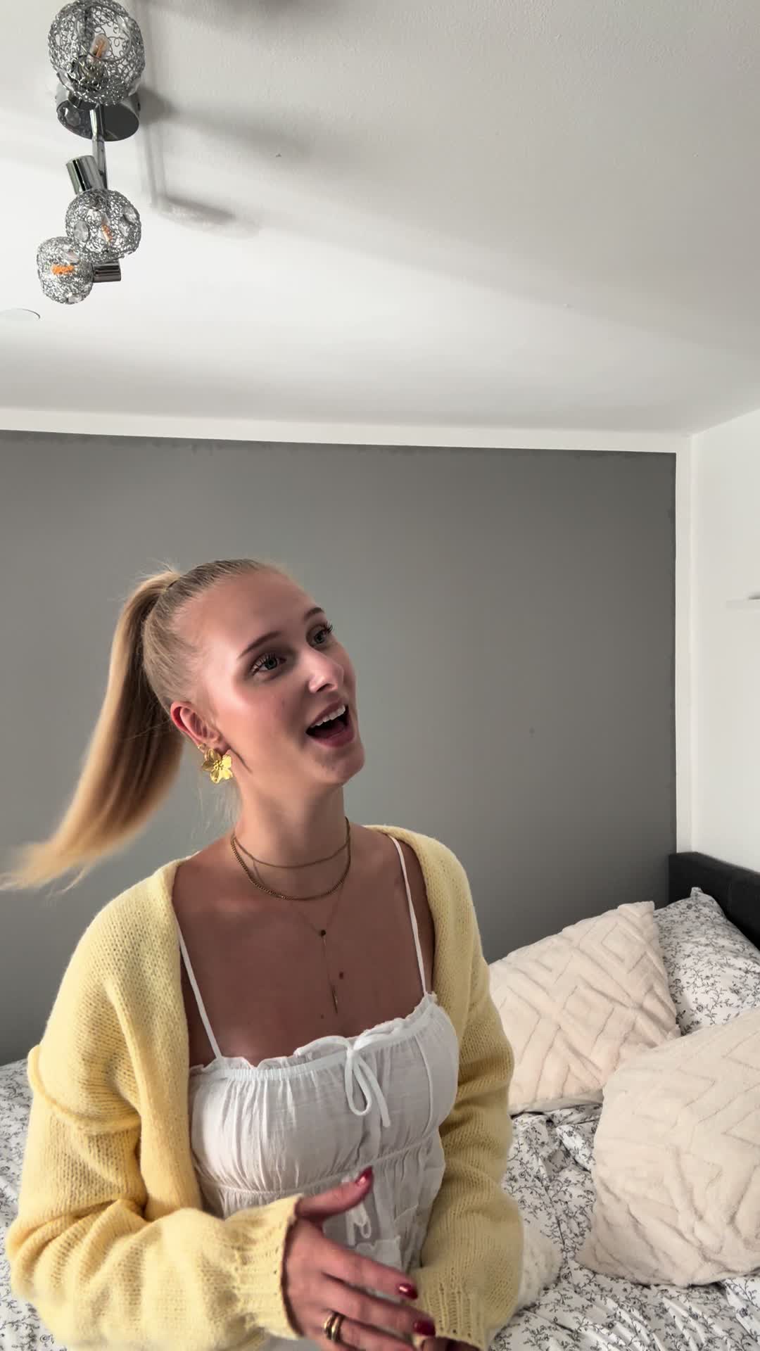 @Toni