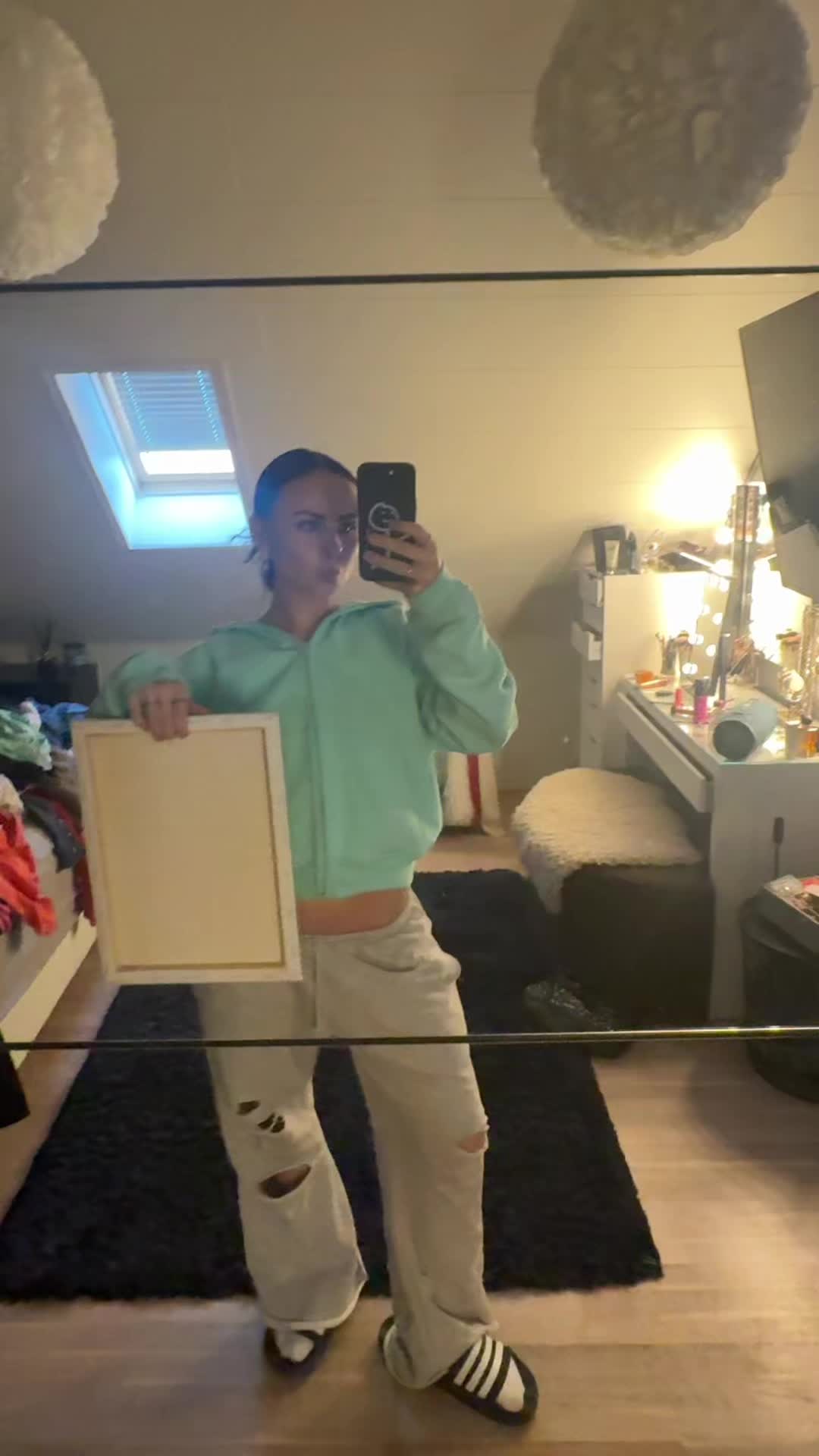 @Kristjanavera✩