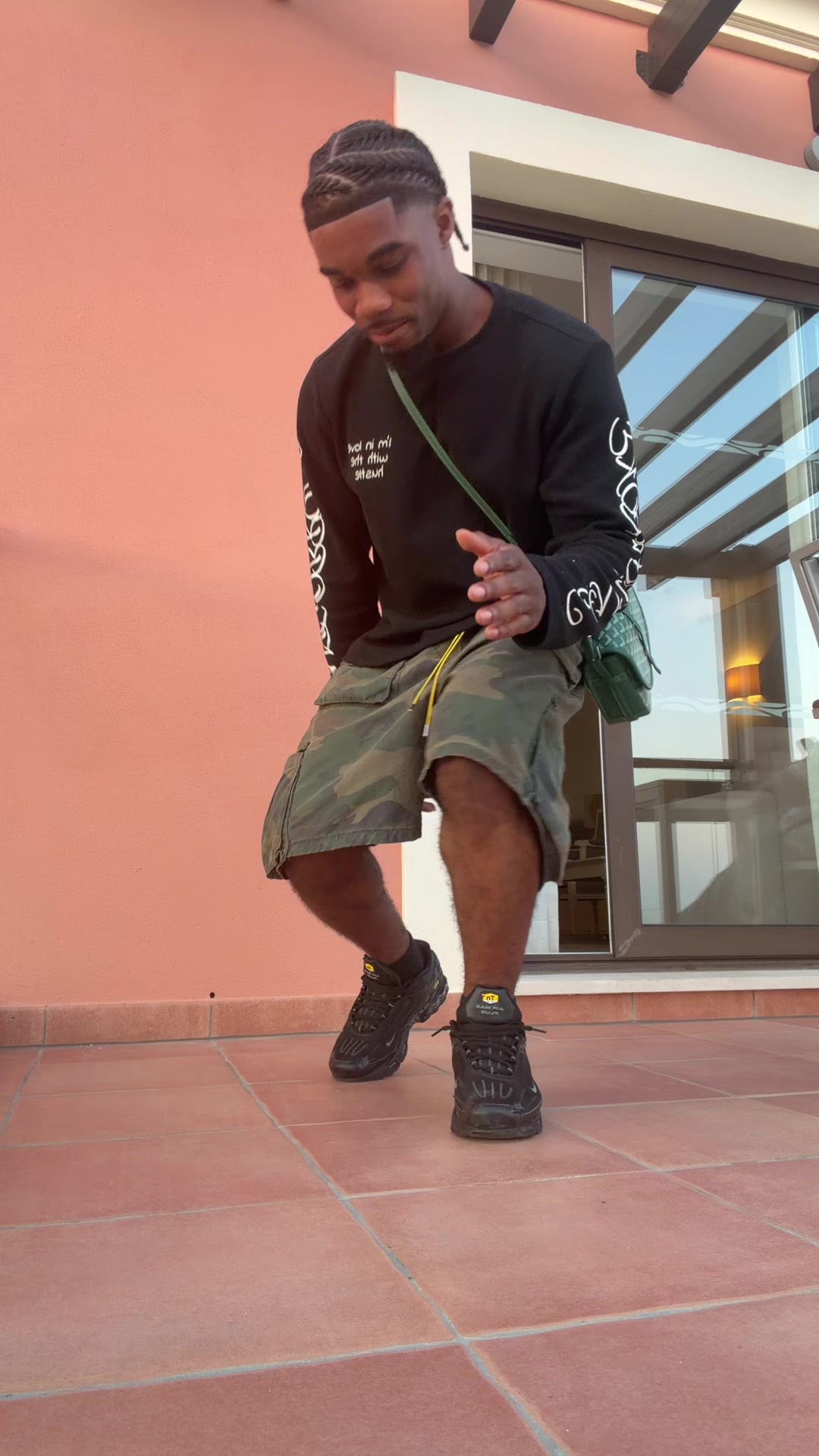 @MJay♟