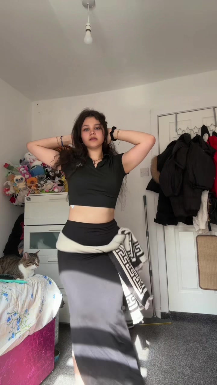 @Creațaa🎀