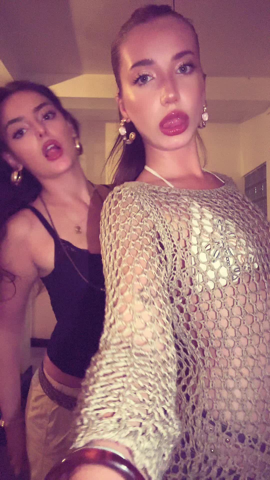 @👁️