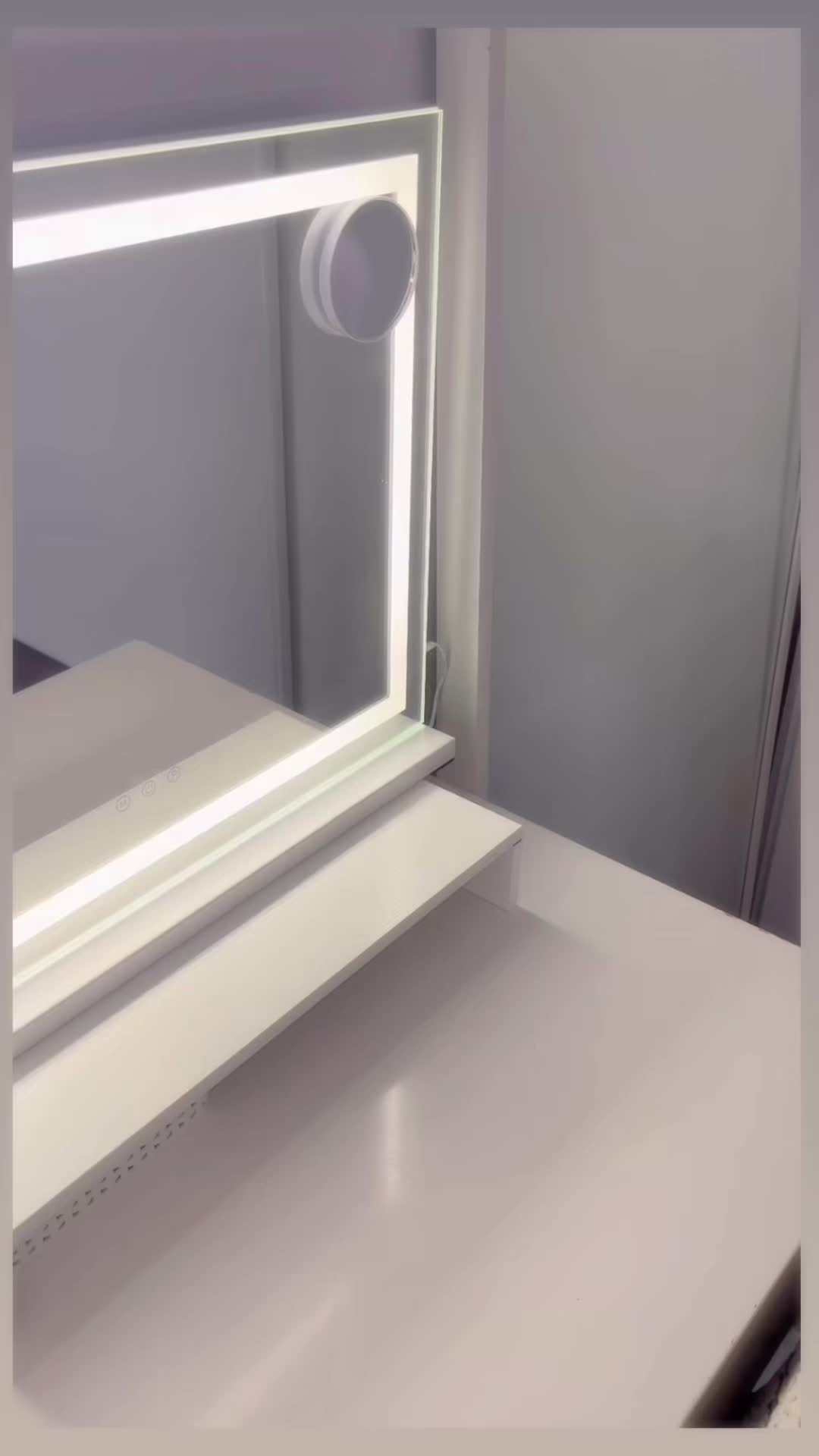 @່ 