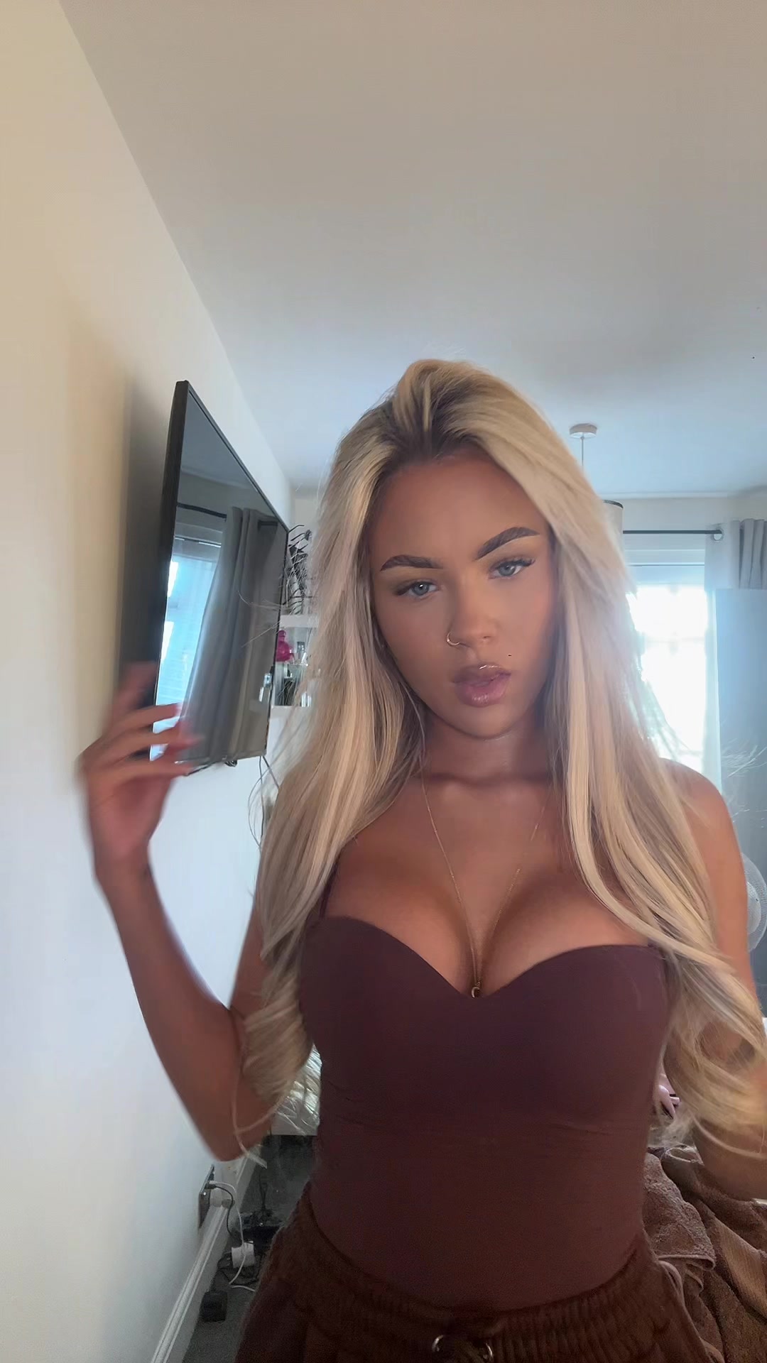 @elliesouthgate1