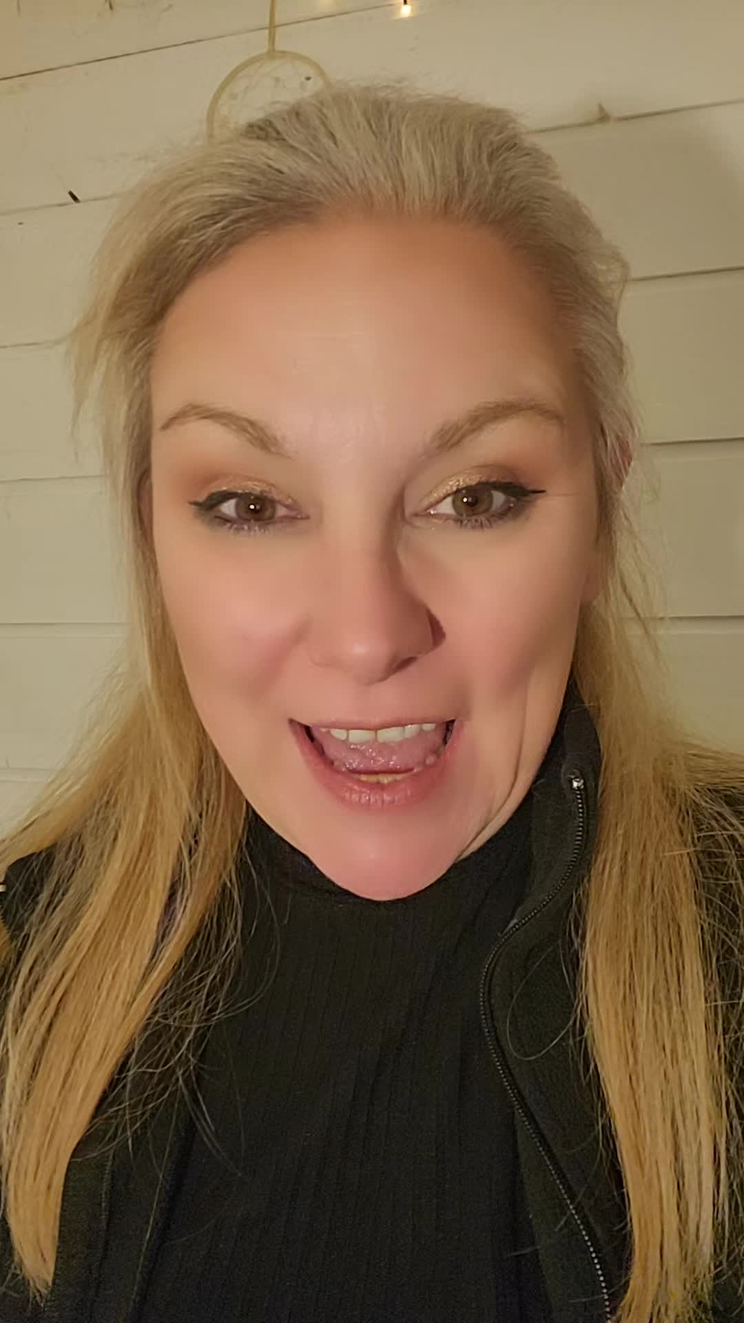 @EmmaWilcox🇬🇧🏴