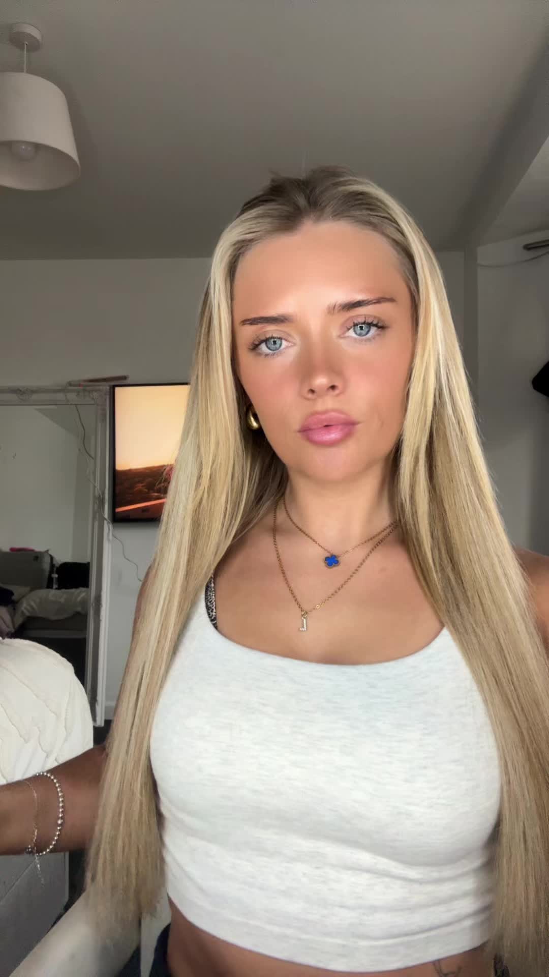 @LEAH PALMER☁️