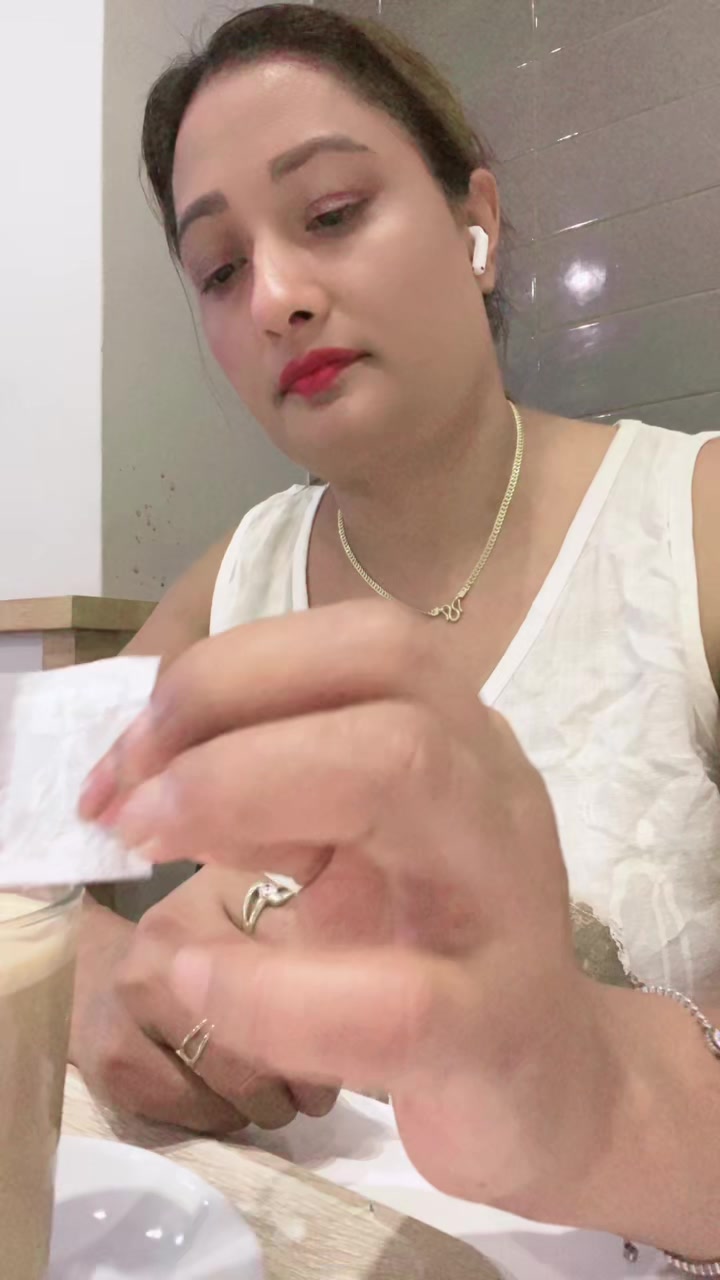 @Sumi ghimire (लक्ष्मी)🇳🇵🇪🇸