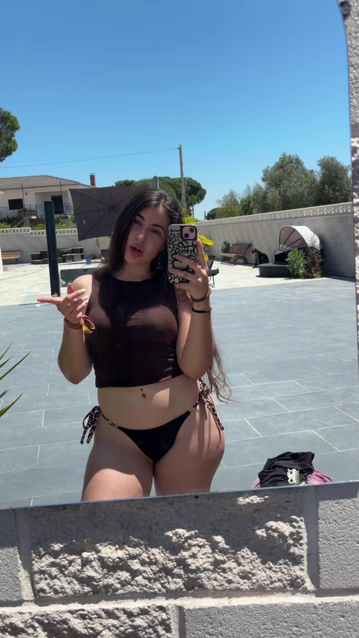 @Paula🖤