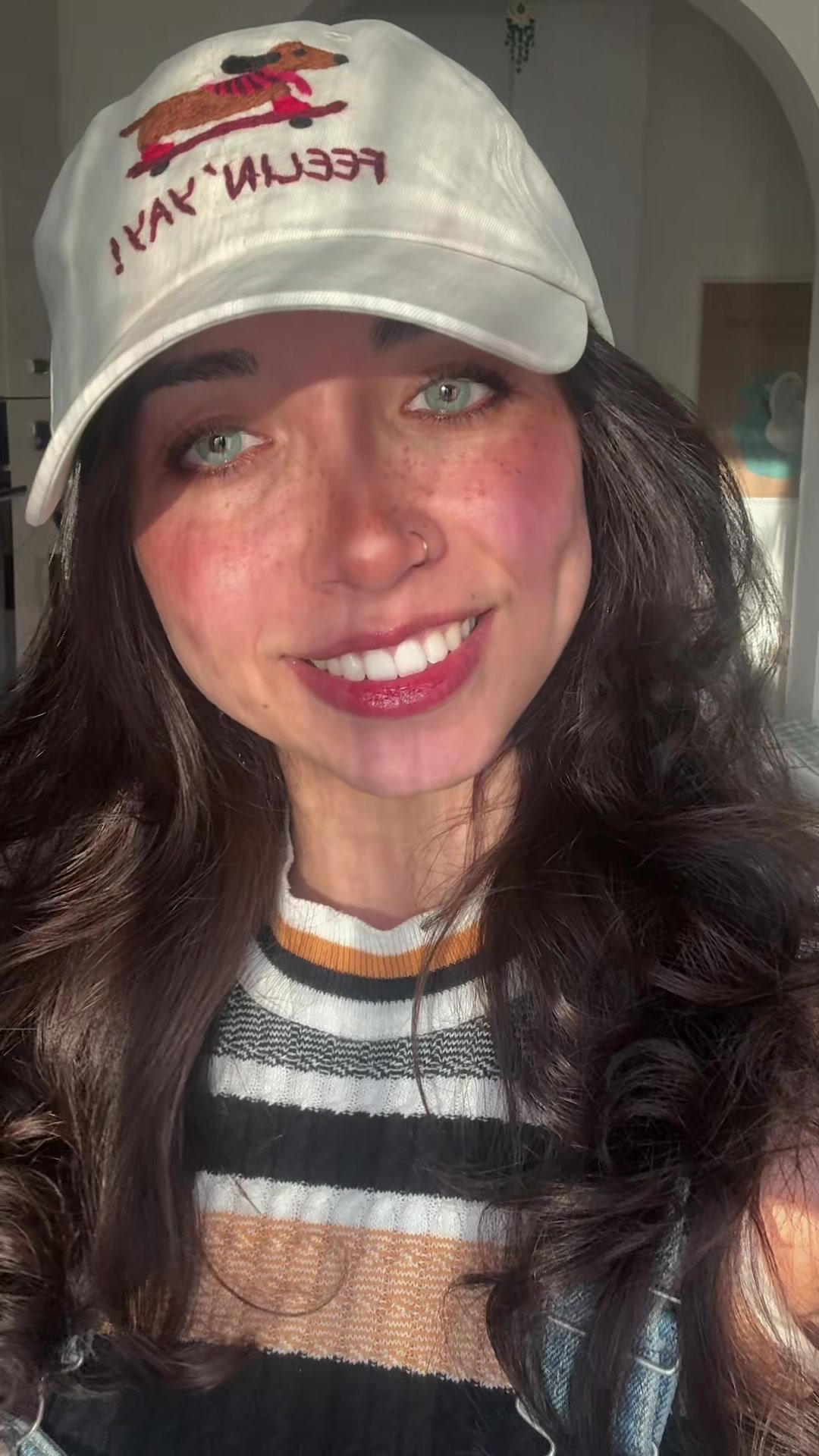 @Holmes_Sara