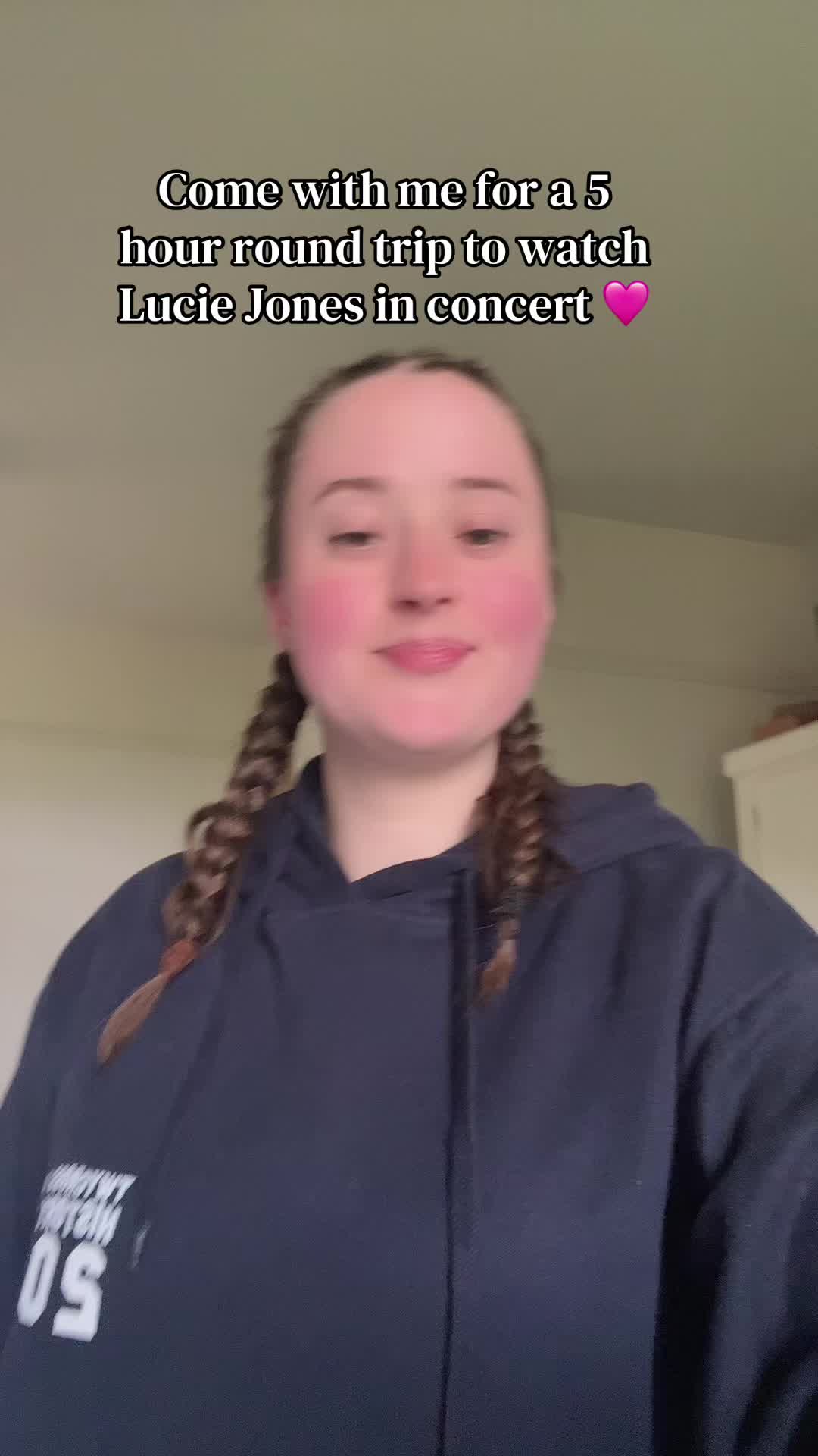 @laura 🩷💚
