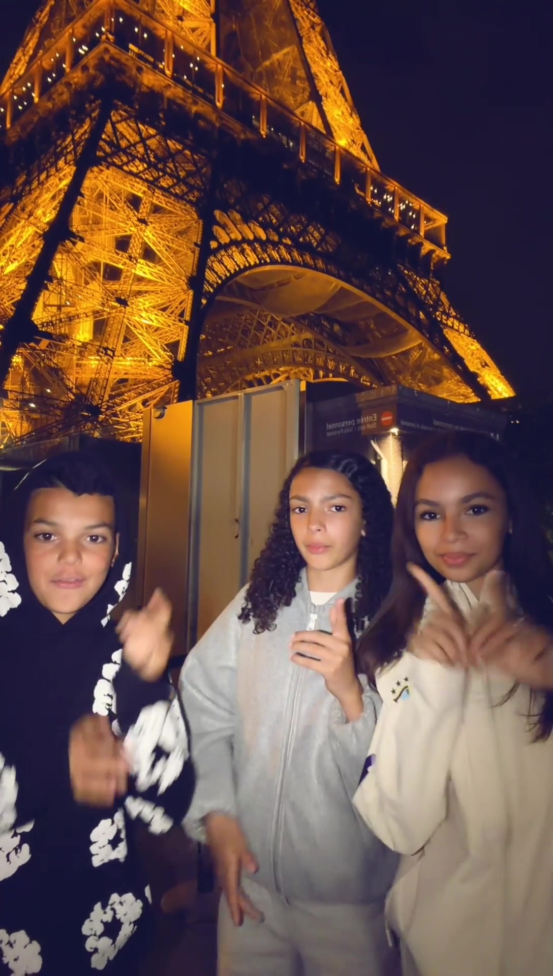 @SANA ET LINA FAMILY