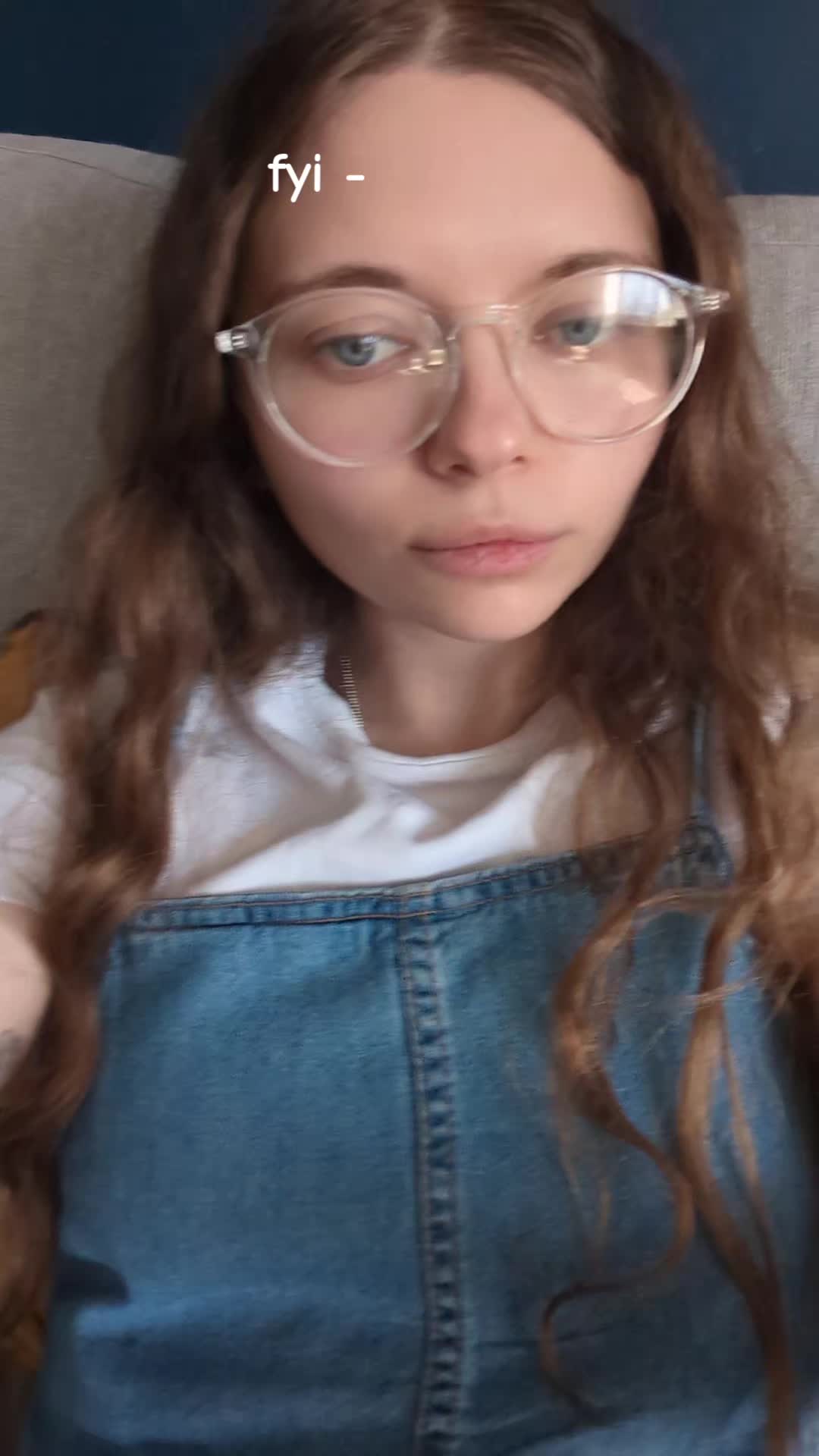 @everythingsRozy