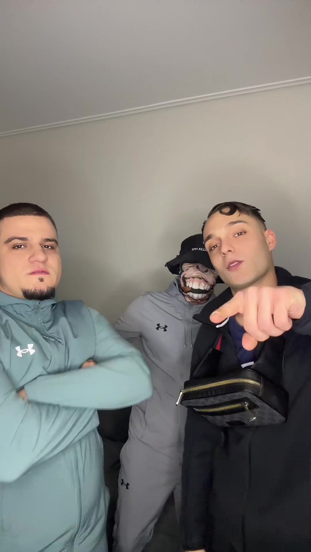 @Arab 🏴&zwj;☠️