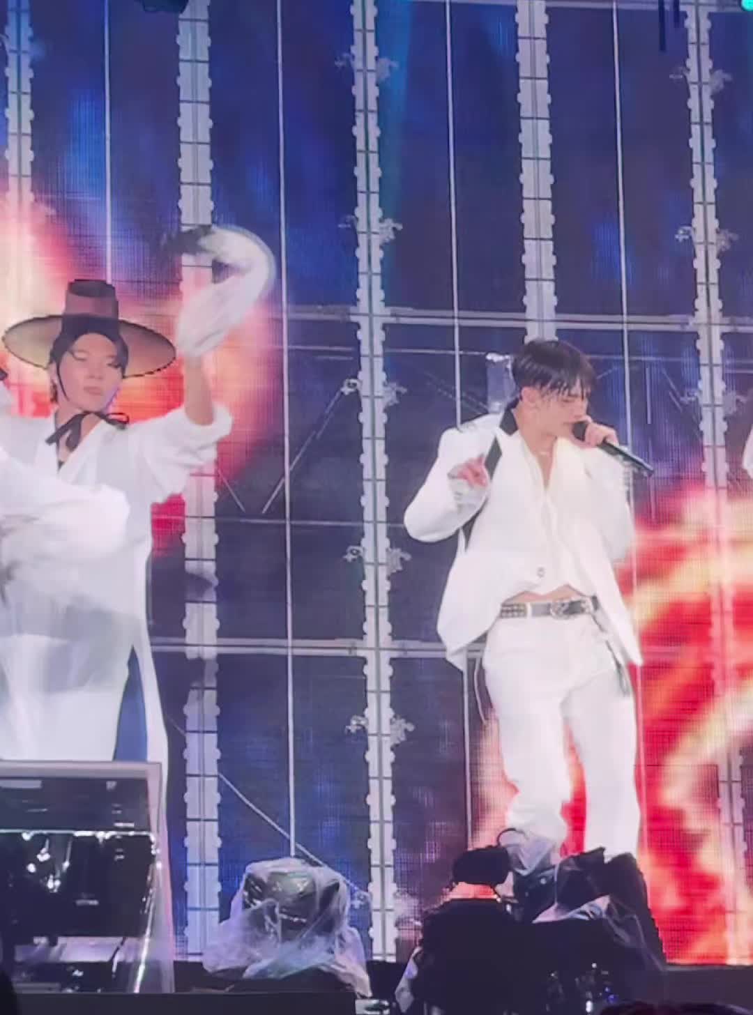 @★ JINIRET ★