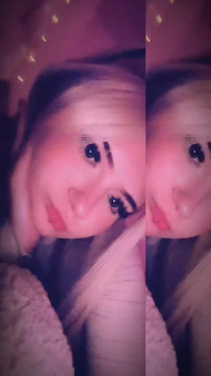@𝒞𝒽𝓁𝑜𝑒𝑅𝑜𝓈𝑒💋