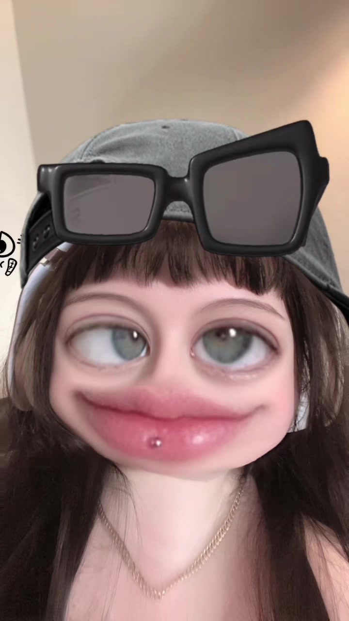 @3mily