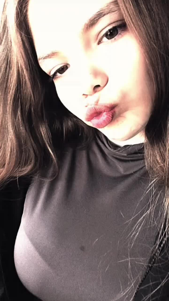 @qx.eliza