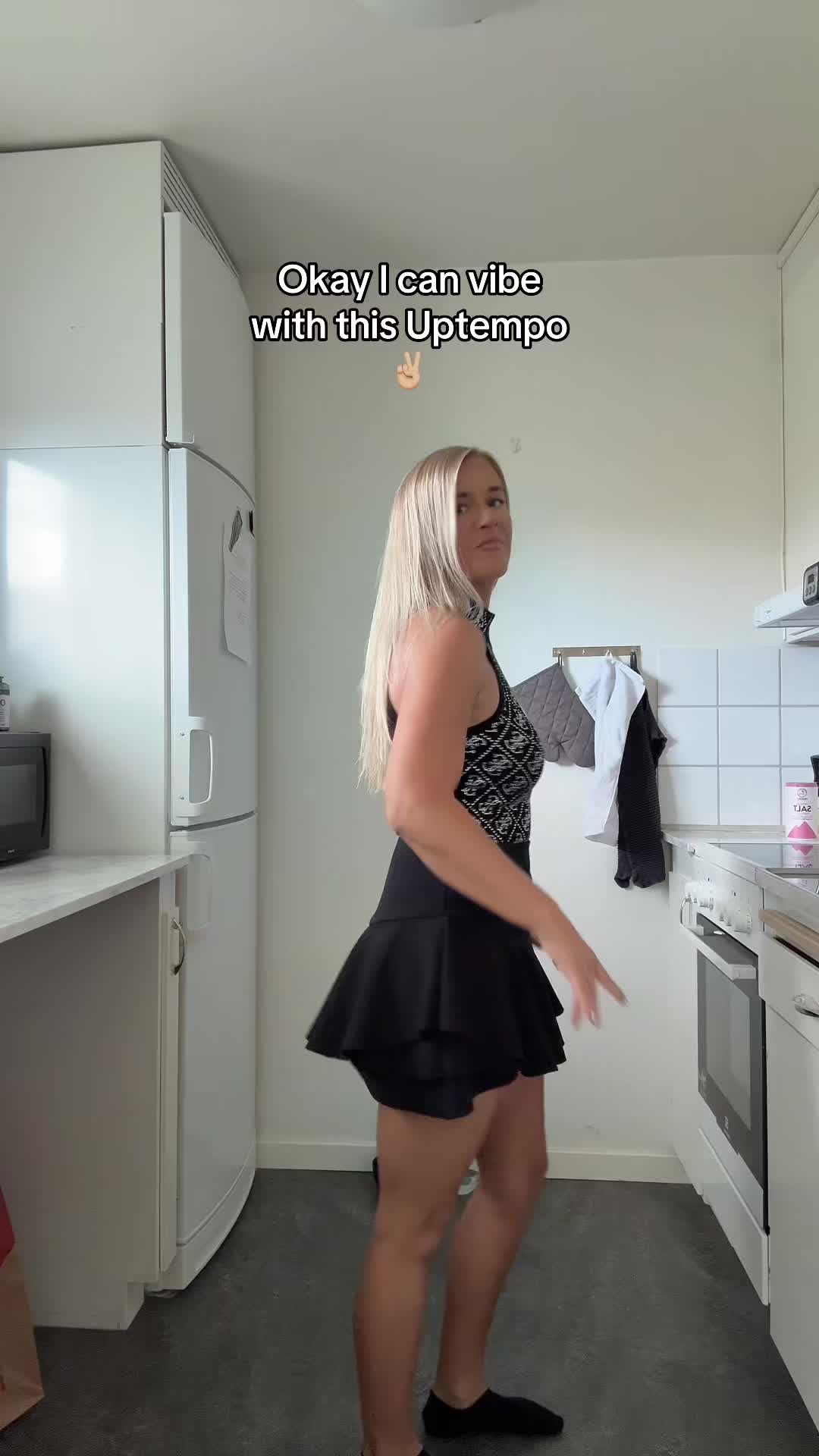 @MIAZ (Mia Emelia)