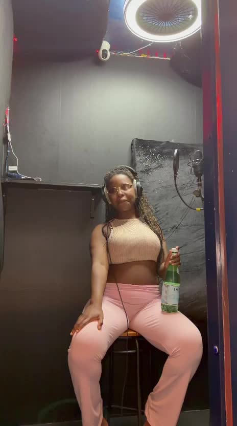 @Sspicyjanee