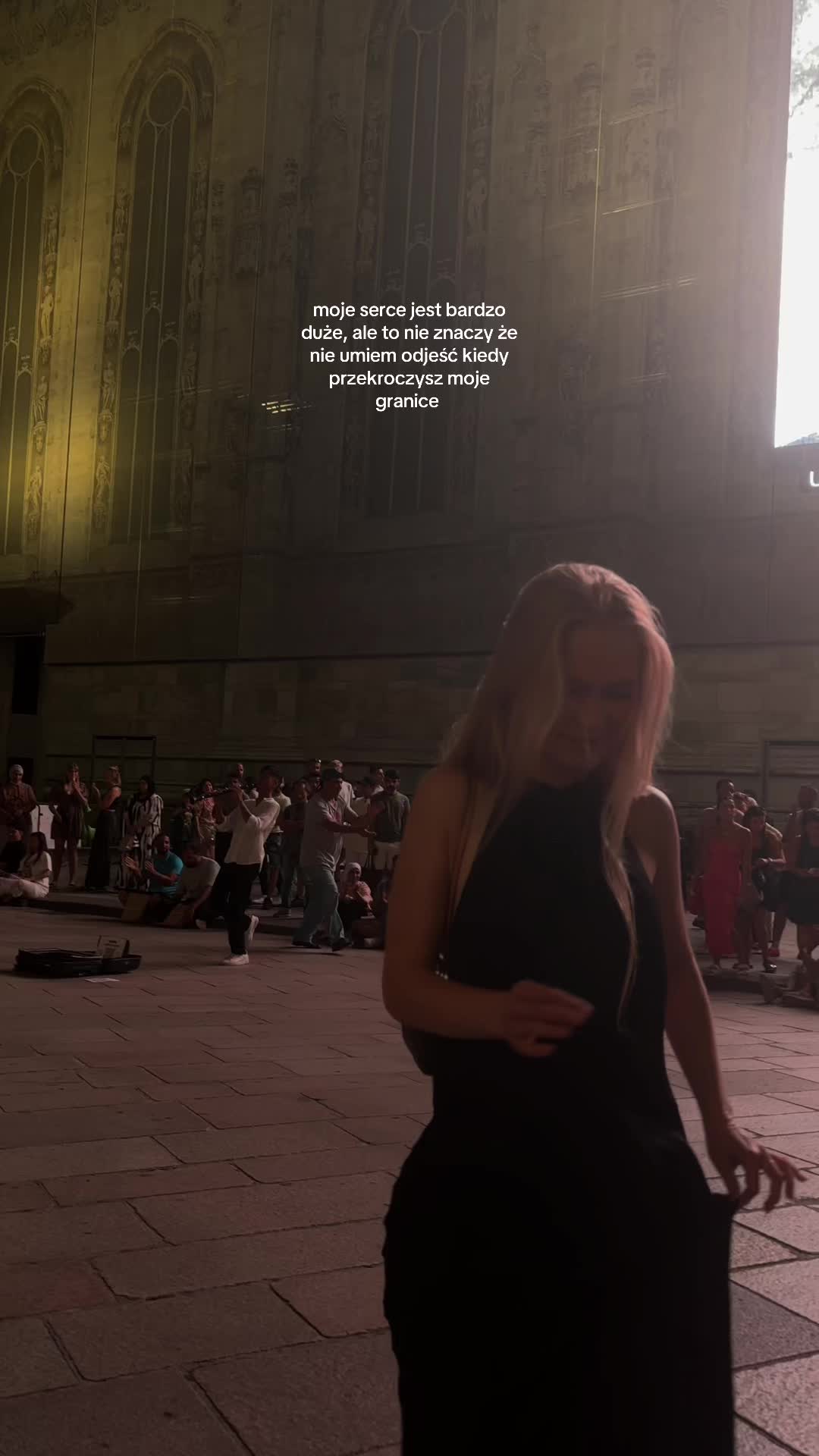@sampwiktoria