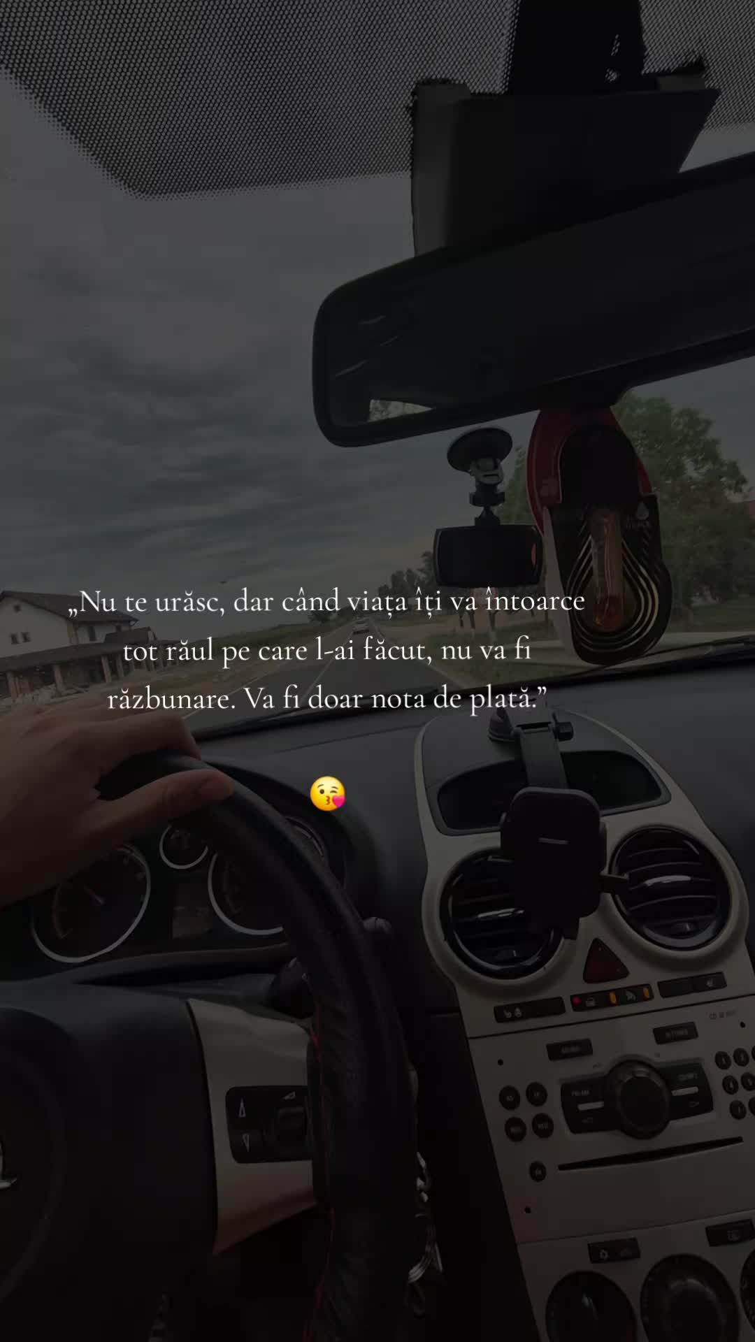 @∀u∀🧊